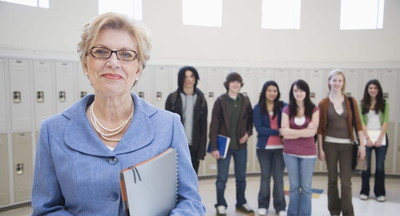 Должность советника директора по воспитанию будет введена в перечень должностей педагогических работников