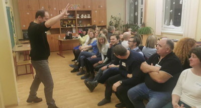 Театр для учителей московской школы №854 примет участие во флешмобе «Школьный театр»