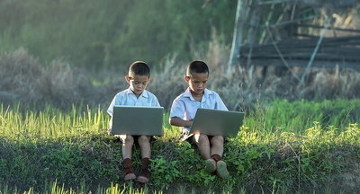 В Китае предложил ограничить для детей время на стриминговых платформах и в соцсетях