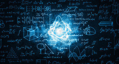 Число сдающих физику на ЕГЭ уменьшается, а число сдающих информатику растёт
