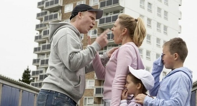 Директор Института изучения детства, семьи и воспитания РАО предложила ввести ответственность за употребление мата в присутствии детей