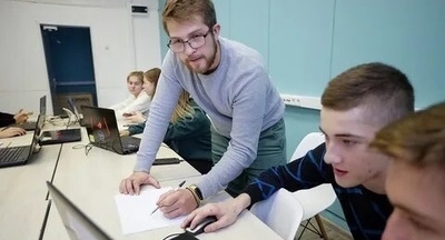 Единороссы создали законопроект, разрешающий студентам вузов и педколледжей преподавать