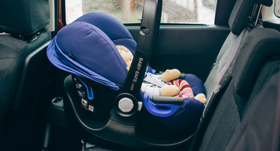 Как заказать такси с люлькой для детей до одного года