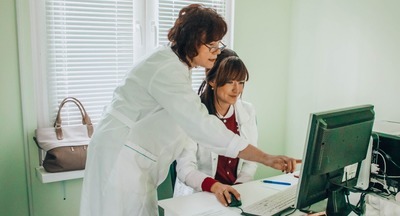 Детские поликлиники Москвы перешли на использование исключительно электронных медицинских карт