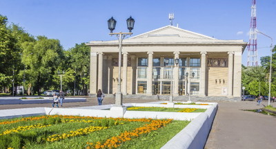 Вятской филармонии присвоили имя Петра Ильича Чайковского после просьбы школьников