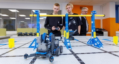 В столице назвали победителей интеллектуального турнира «Робатлон»