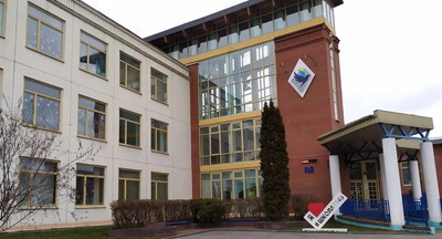 Учеников московской школы проверят на пропаганду ЛГБТ из-за видео в смартфоне