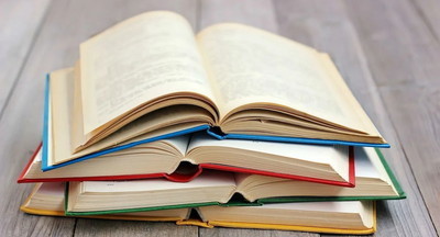 Путин считает, что создание новых учебников по истории имеет общенациональное значение