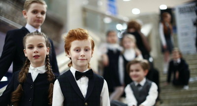 Кравцов заявил, что о введении единой школьной формы для всех учеников речи не идет