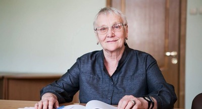 Материнское лицо детской психологии