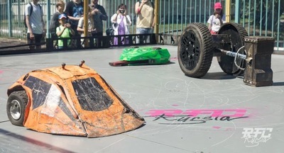 Участники чемпионата «Битва роботов» провели открытые тренировки на площадке Колледжа предпринимательства № 11