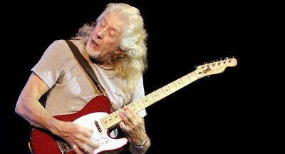 Британское чувство блюза. Джону Мейоллу 90