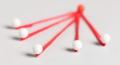 Betwixt and between: субкультура как механизм генерации необщих путей развития