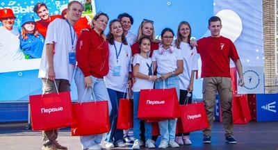 Первичные отделения Движения Первых Москвы примут участие в третьем сезоне конкурса лучших проектов для детей и молодежи