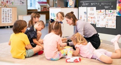 Почему для того, чтобы хорошо учиться в школе, ребенку важно много играть в детстве Почему для того, чтобы хорошо учиться в школе, ребенку важно много играть в детстве