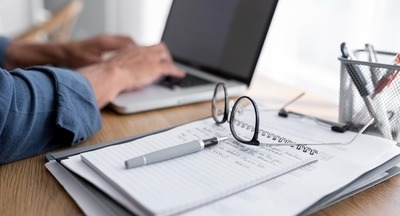 Опрос: почти половина школьников выбирают колледжи из-за нежелания сдавать ЕГЭ