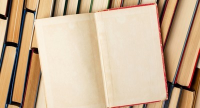 Десять тысяч писателей выпустили «пустую» книгу в знак протеста против ИИ