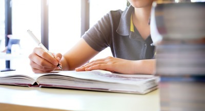 Рособрнадзор: ЕГЭ не отменят в ближайшие десять лет