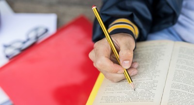 Минобрнауки сократило перечень школьных олимпиад с 83 до 60 Минобрнауки сократило перечень школьных олимпиад с 83 до 60